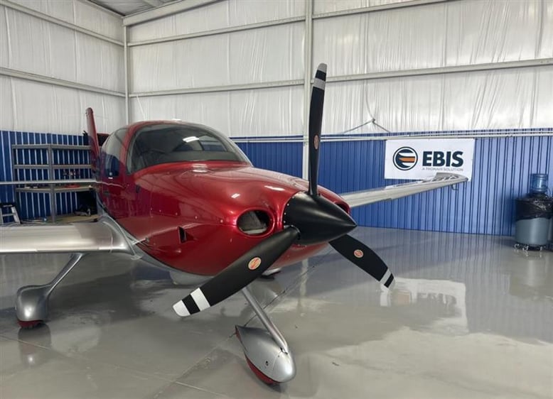 Banner at Salty Pelican Aviation